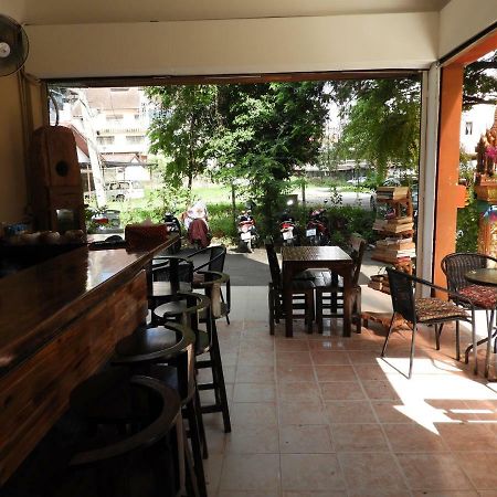 Hotel P'Lyn House Chiang Mai Exterior foto